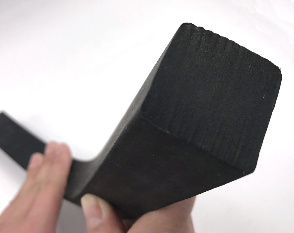 2 Custom rubber extrusion rubber seal strip 2.jpg 2 Custom rubber extrusion rubber seal strip 2.jpg
